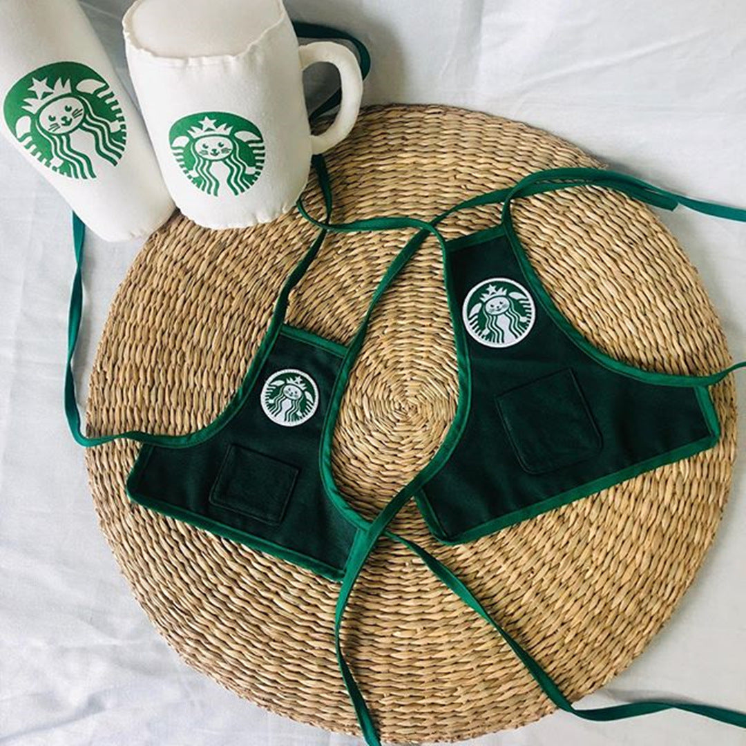 Barista Star Bib Apron Handknitted - Cats & Dogs