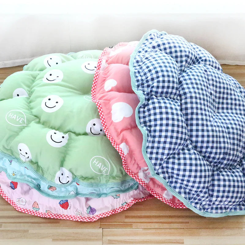 Round Plush Pet Nest – Soft Warm Sleeping Bed for Cats & Small Dogs | S, M & L