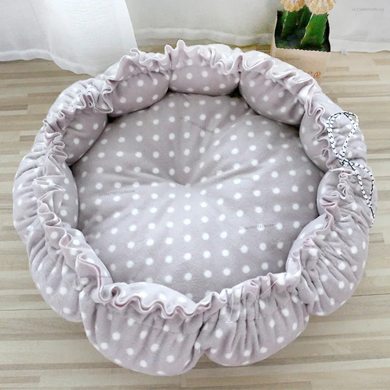 Round Plush Pet Nest – Soft Warm Sleeping Bed for Cats & Small Dogs | S, M & L